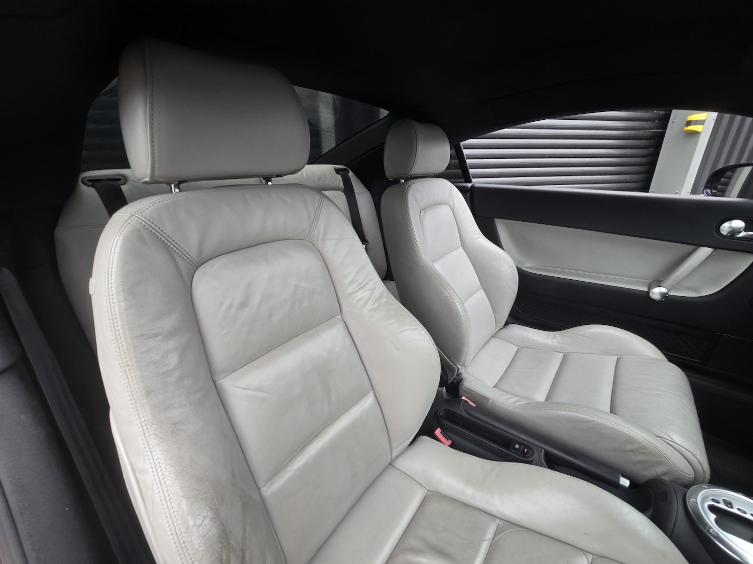 Used Audi TT 2003 for sale - 76058127: Photo 4