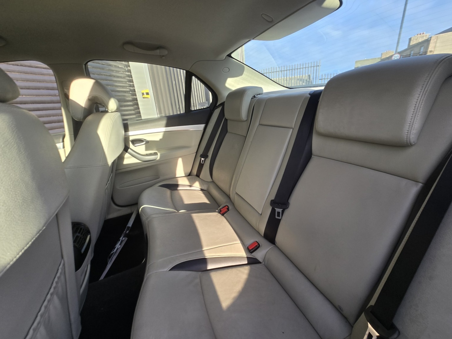 Used Saab 9-3 2009 for sale - 76058205: Photo 5