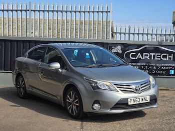 2013 - 2.0 D-4D Icon 4-Door