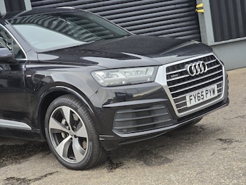 Used Audi Q7 2015 for sale - 76471179: Photo