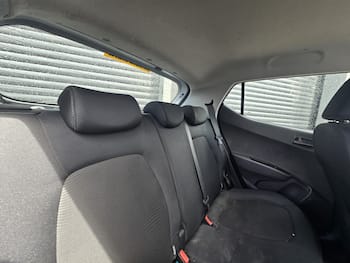 Used Hyundai i10 2018 for sale - 79644407: Photo