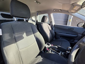 Used Hyundai i30 2010 for sale - 79750188: Photo