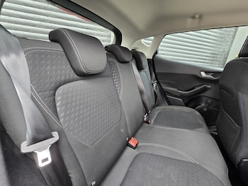 Used Ford Fiesta 2018 for sale - 78402575: Photo