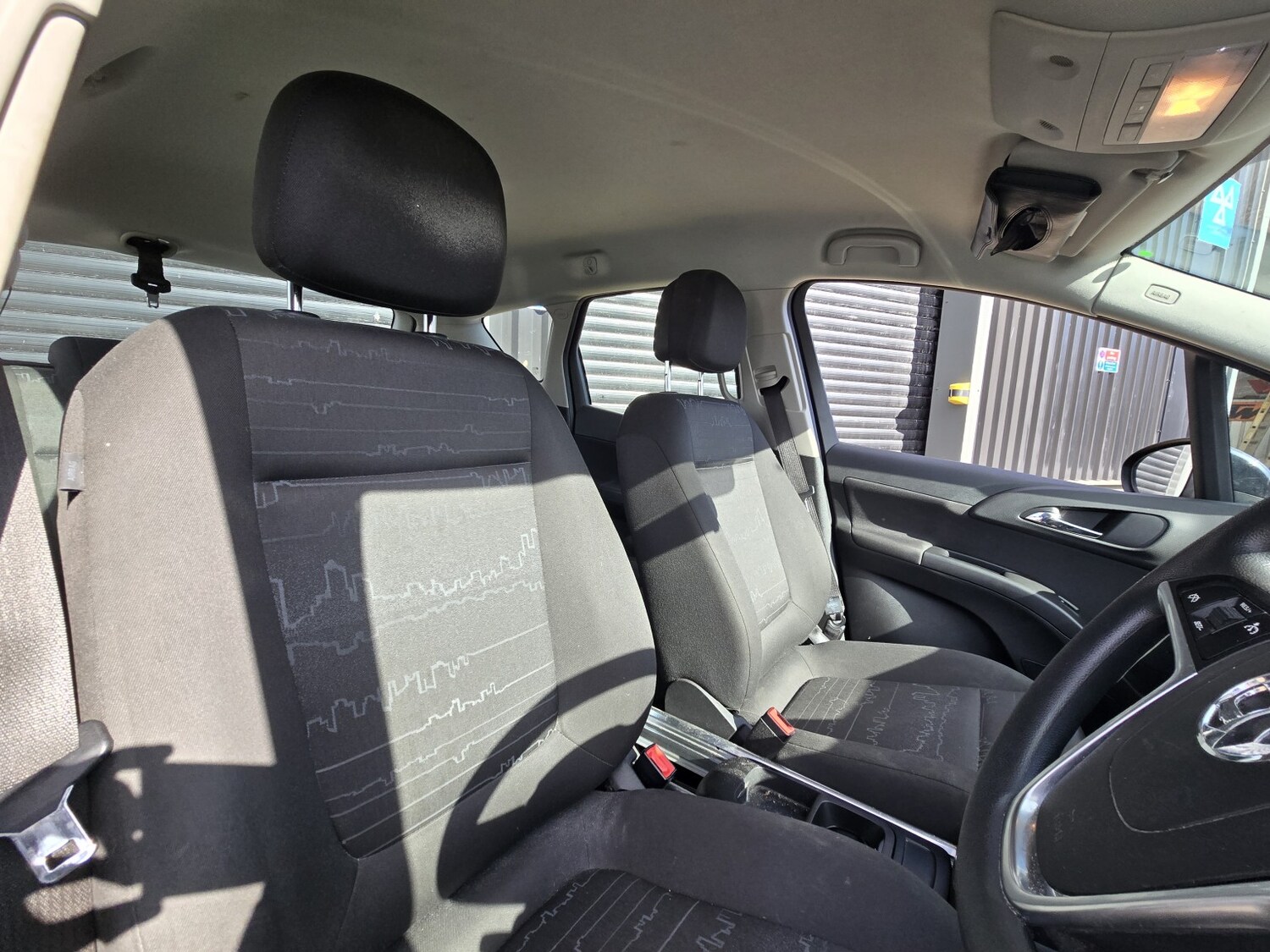 Used Vauxhall Meriva 2015 for sale - 77945771: Photo 4