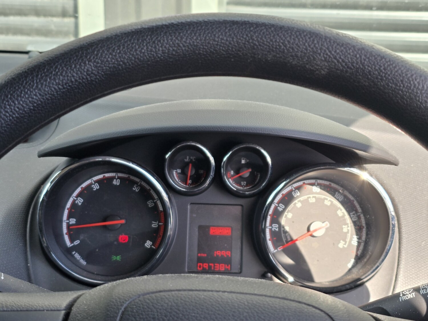 Used Vauxhall Meriva 2015 for sale - 77945771: Photo 9