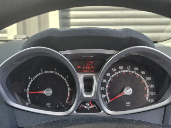 Used Ford Fiesta 2009 for sale - 76142472: Photo 10