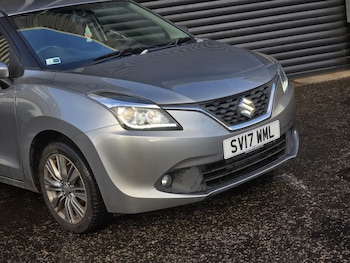 Used Suzuki Baleno 2017 for sale - 76402188: Photo