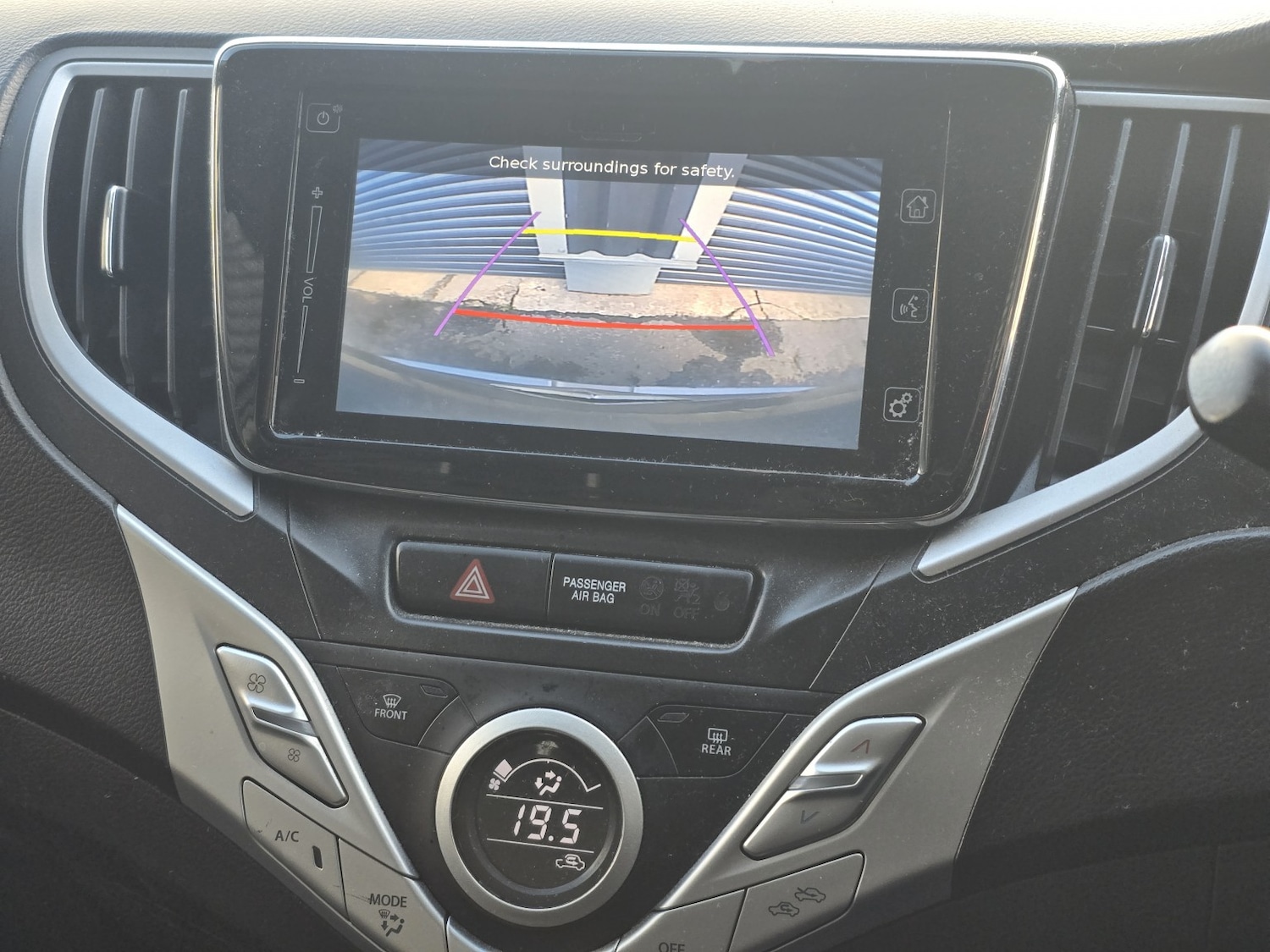 Used Suzuki Baleno 2017 for sale - 76402188: Photo 3