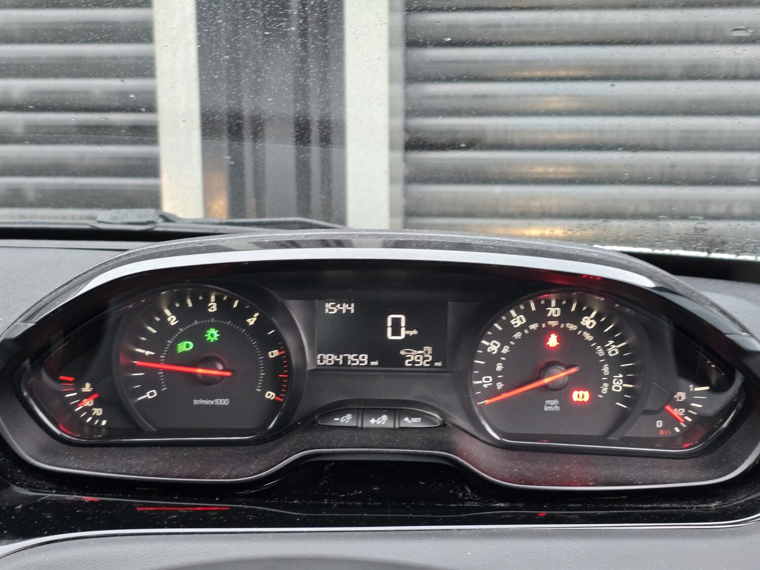 Used Peugeot 208 2014 for sale - 77973702: Photo 10