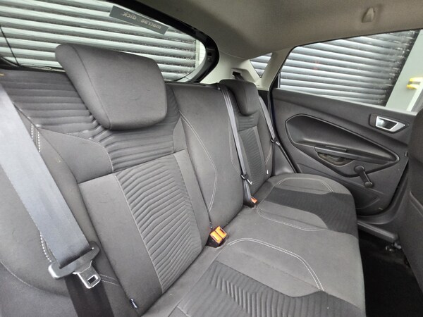 Used Ford Fiesta 2014 for sale - 76058186: Photo 4