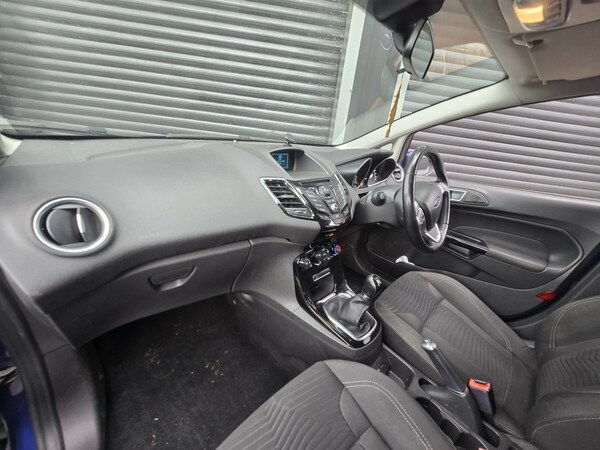 Used Ford Fiesta 2014 for sale - 76058186: Photo 9