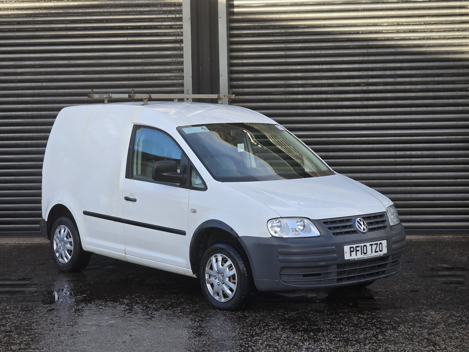 Used Volkswagen Caddy 2010 for sale - 76402187: Photo 1