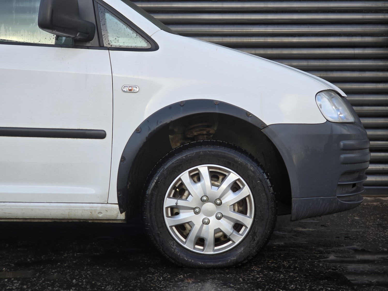 Used Volkswagen Caddy 2010 for sale - 76402187: Photo 3