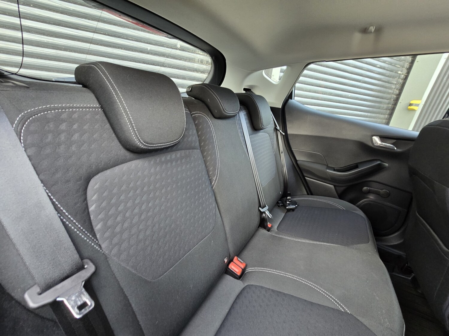 Used Ford Fiesta 2018 for sale - 77945775: Photo 3