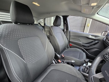 Used Ford Fiesta 2018 for sale - 77945775: Photo