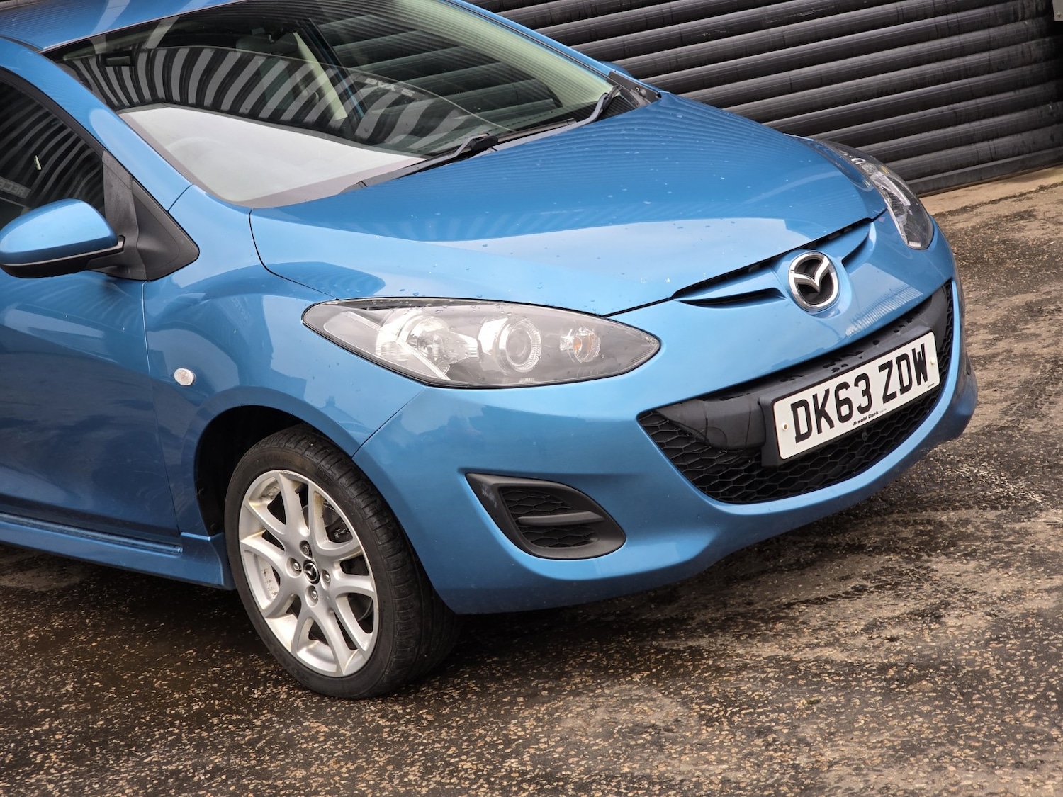 Used Mazda Mazda2 2013 for sale - 77656297: Photo 2