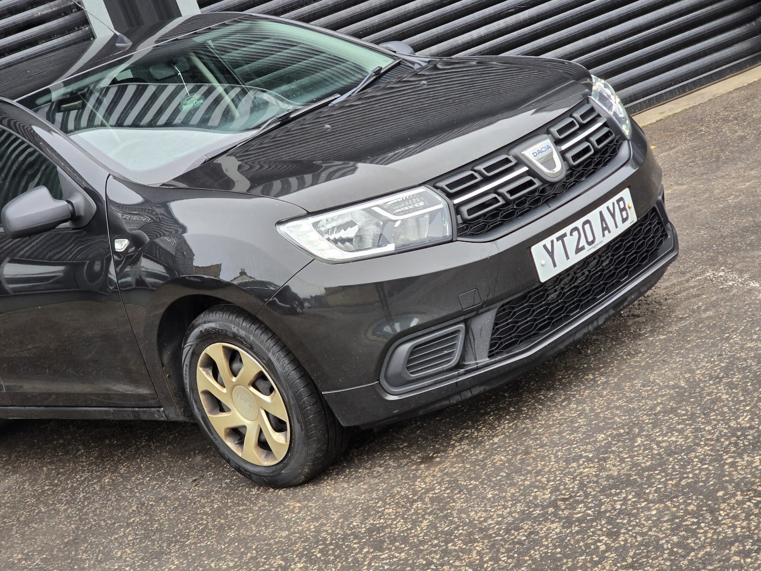 Used Dacia Sandero 2020 for sale - 76924353: Photo 2