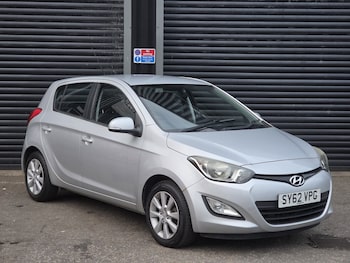 Used Hyundai i20 2012 for sale - 79580399: Photo