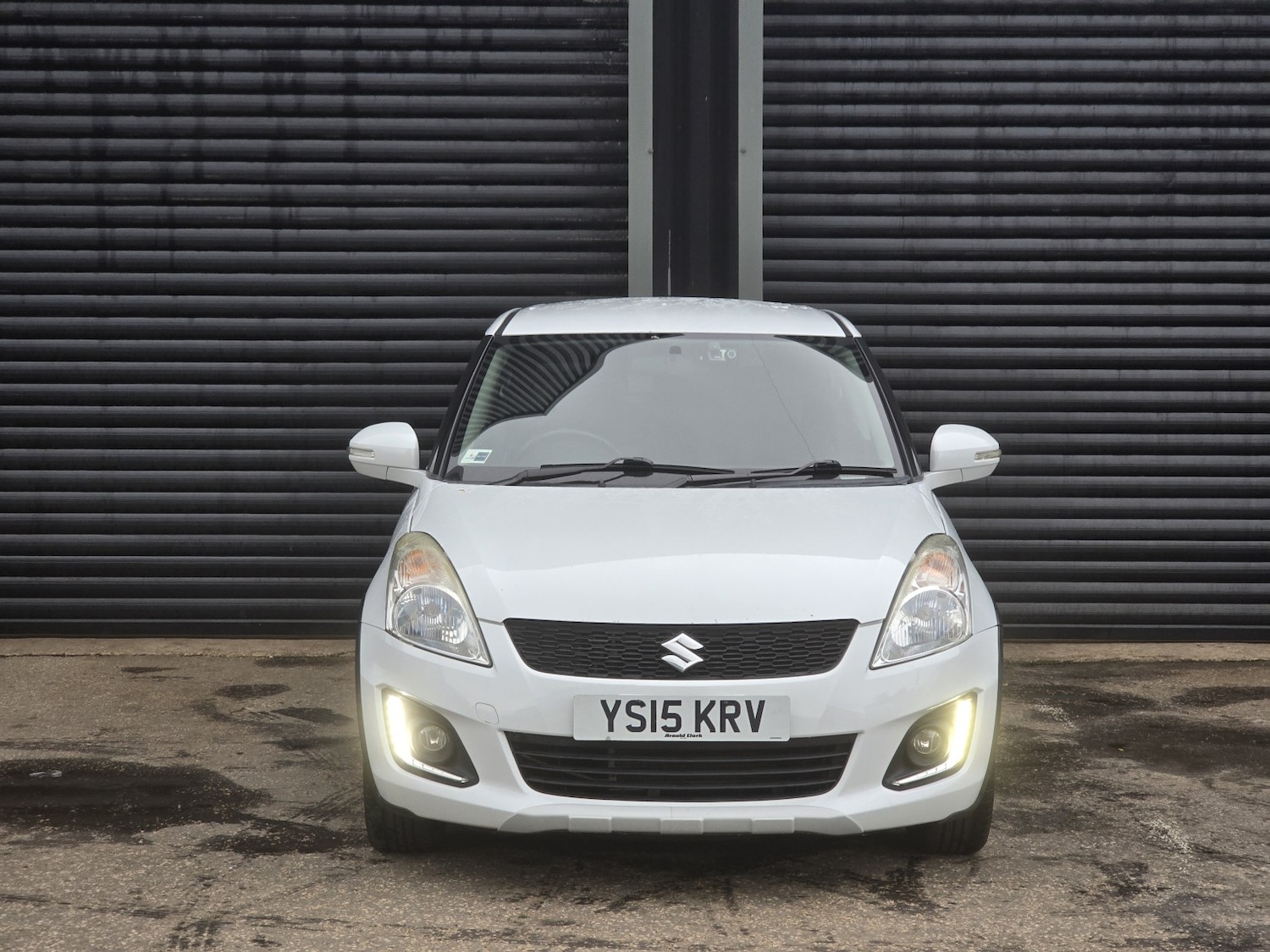 Used Suzuki Swift 2015 for sale - 76559887: Photo 5