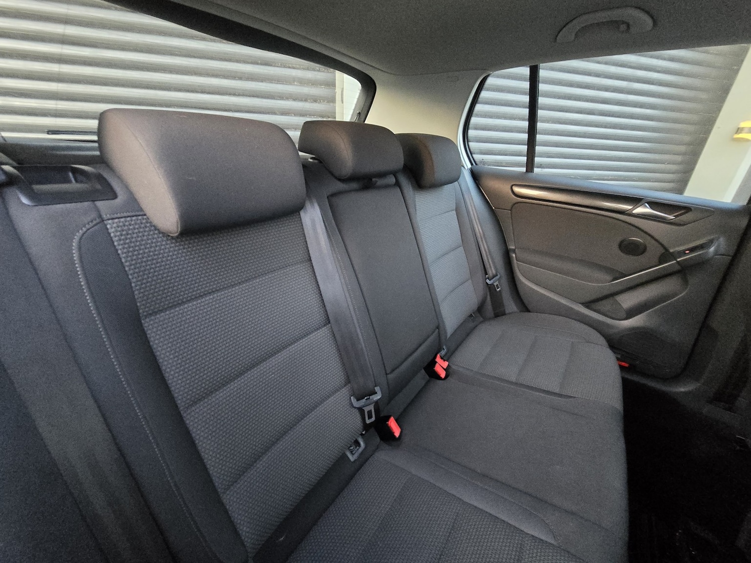 Used Volkswagen Golf 2011 for sale - 77822281: Photo 2