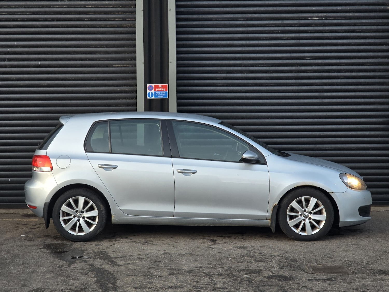 Used Volkswagen Golf 2011 for sale - 77822281: Photo 5