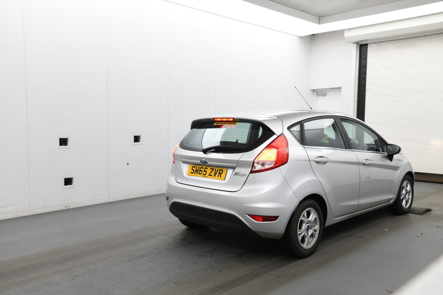 Used Ford Fiesta 2015 for sale - 77179756: Photo 2