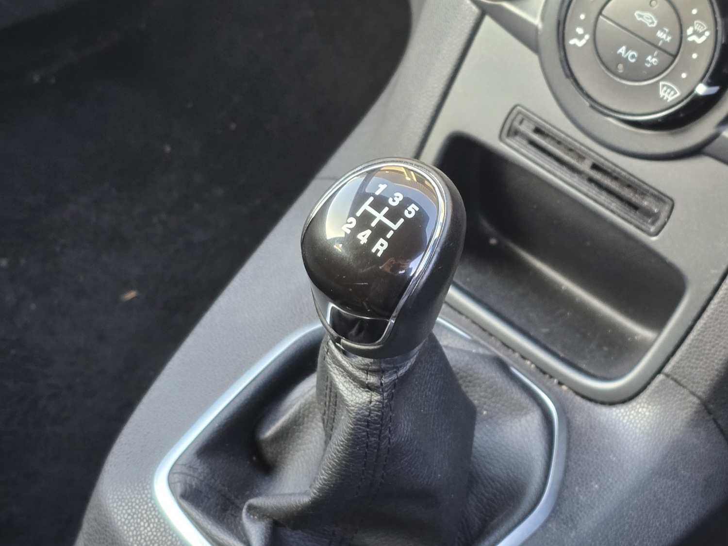 Used Ford Fiesta 2014 for sale - 77807220: Photo 13