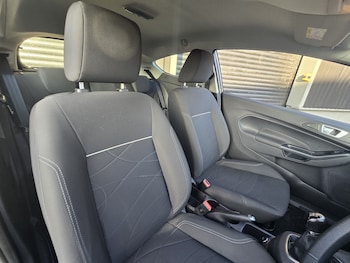 Used Ford Fiesta 2014 for sale - 77807220: Photo