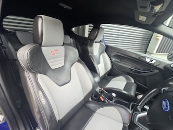Used Ford Fiesta 2014 for sale - 78339996: Photo