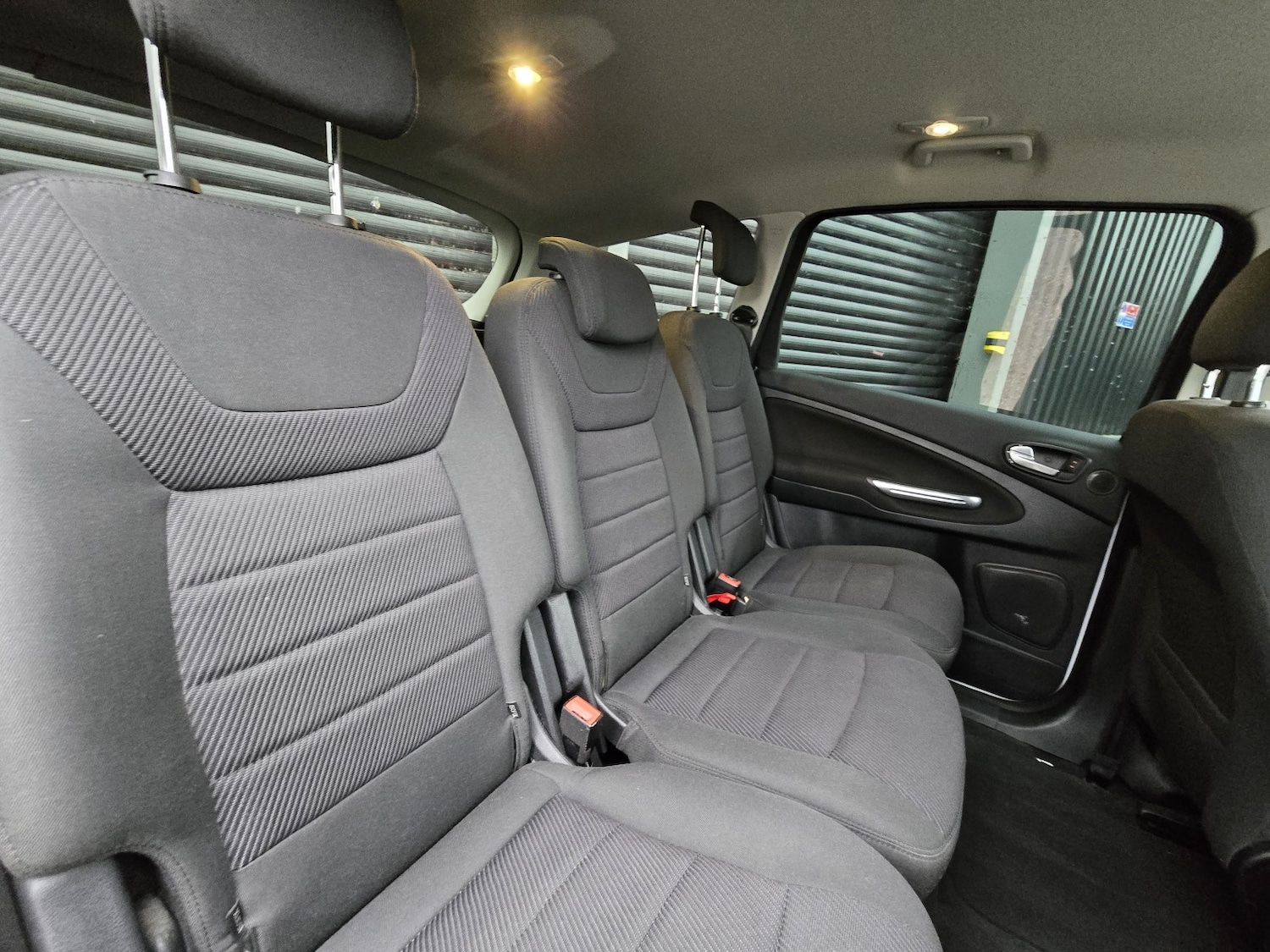 Used Ford S-Max 2014 for sale - 77851400: Photo 3