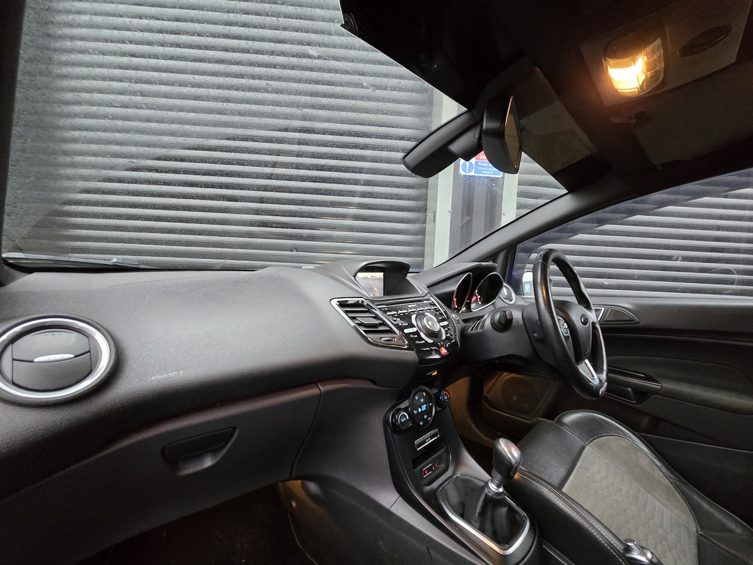 Used Ford Fiesta 2016 for sale - 77342649: Photo 10