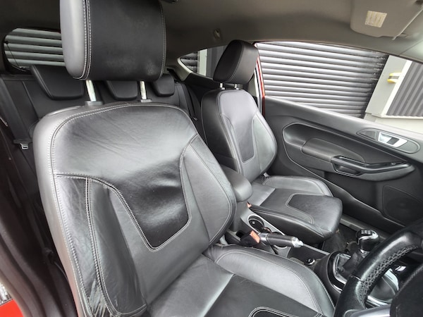 Used Ford Fiesta 2013 for sale - 76058026: Photo 4