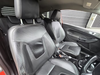 Used Ford Fiesta 2013 for sale - 76058026: Photo 4