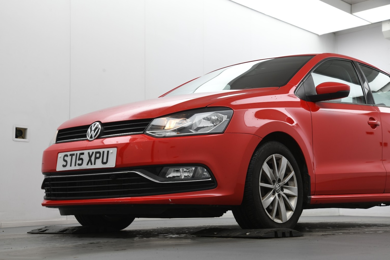 Used Volkswagen Polo 2015 for sale - 76387274: Photo 4