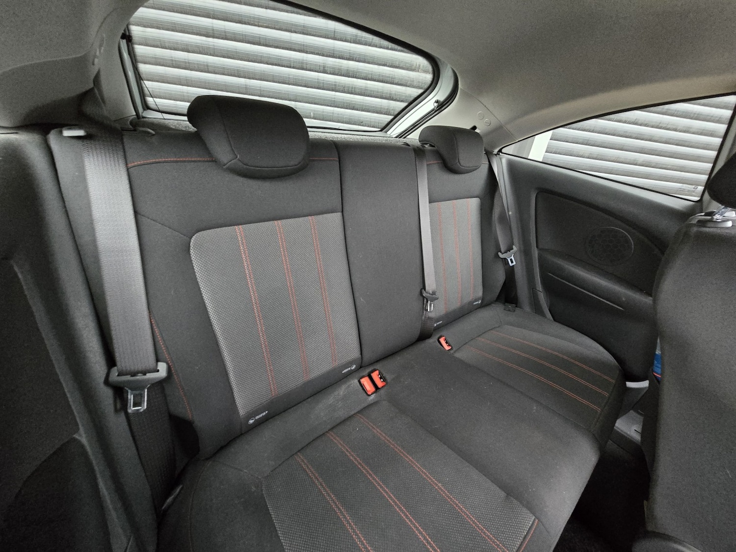 Used Vauxhall Corsa 2012 for sale - 77656293: Photo 3