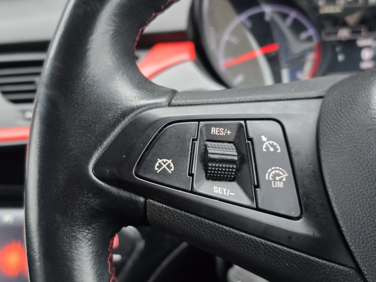 Used Vauxhall Corsa 2015 for sale - 77735674: Photo 9