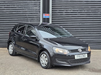 Used Volkswagen Polo 2011 for sale - 77610097: Photo