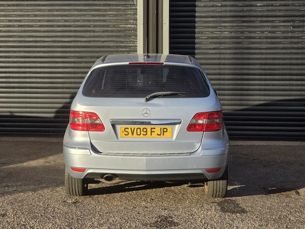 Used Mercedes-Benz B-Class 2009 for sale - 76058100: Photo 12