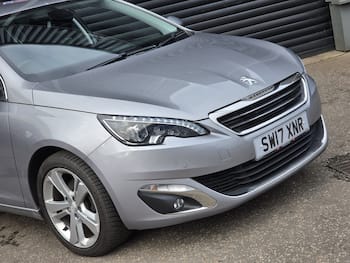 Used Peugeot 308 2017 for sale - 79580437: Photo