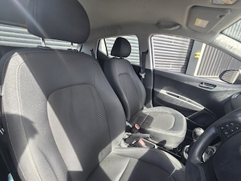 Used Hyundai i10 2018 for sale - 78865022: Photo