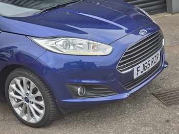 Used Ford Fiesta 2015 for sale - 79246499: Photo