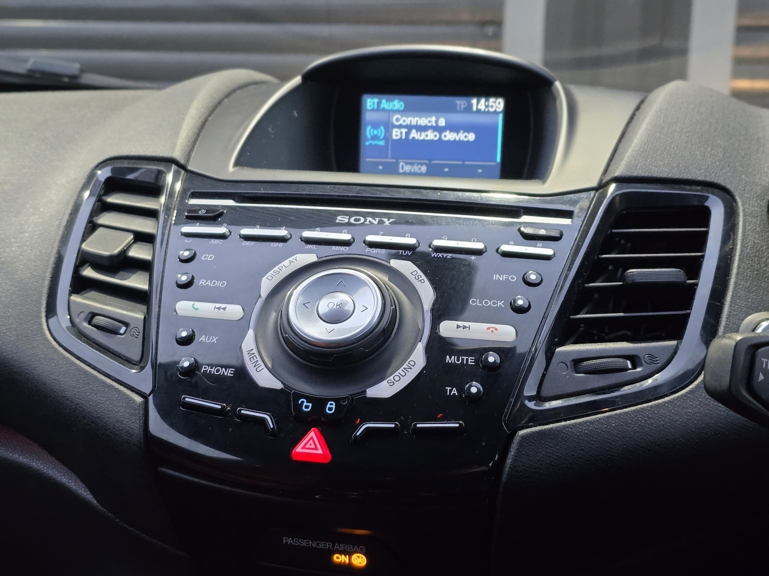 Used Ford Fiesta 2014 for sale - 76974390: Photo 12