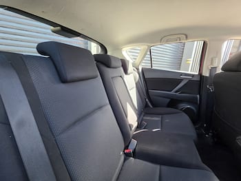 Used Mazda Mazda3 2011 for sale - 79765431: Photo