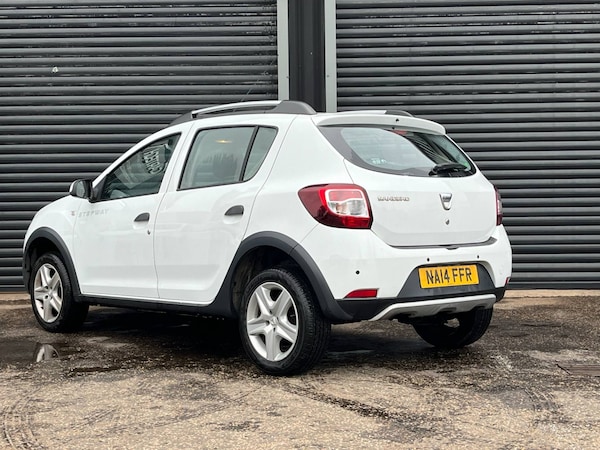 Used Dacia Sandero Stepway 2014 for sale - 76164435: Photo 10