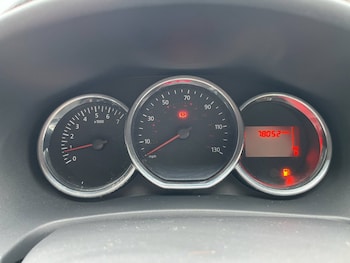 Used Dacia Sandero Stepway 2014 for sale - 76164435: Photo 4