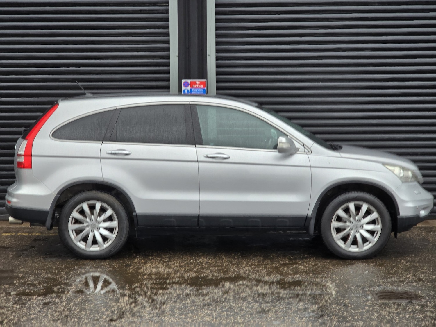 Used Honda CR-V 2010 for sale - 77289130: Photo 6