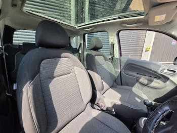 Used Citroen C3 Picasso 2016 for sale - 79121199: Photo