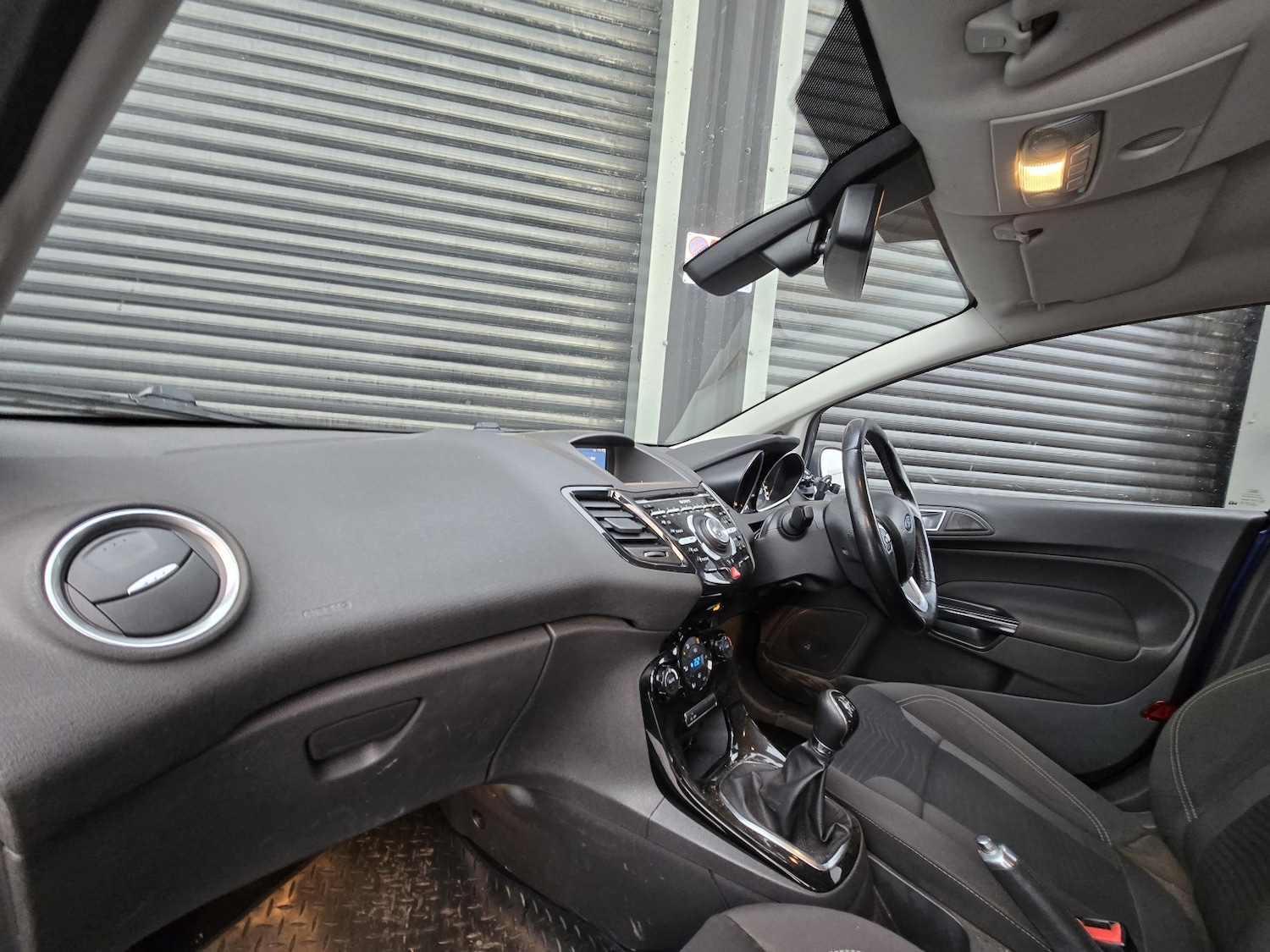 Used Ford Fiesta 2013 for sale - 77089854: Photo 4