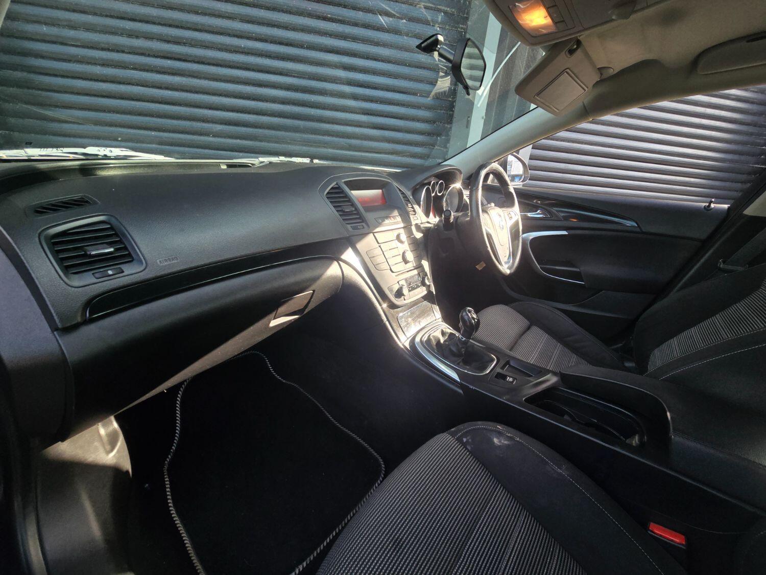 Used Vauxhall Insignia 2012 for sale - 77822240: Photo 10