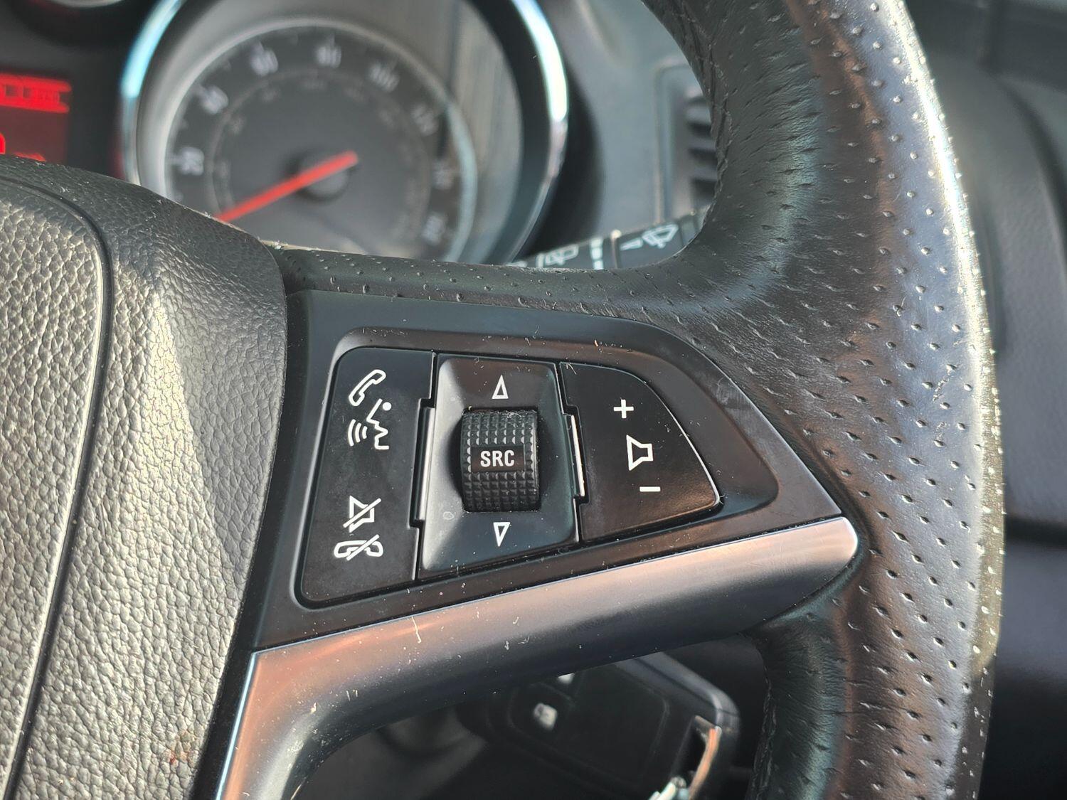 Used Vauxhall Insignia 2012 for sale - 77822240: Photo 13